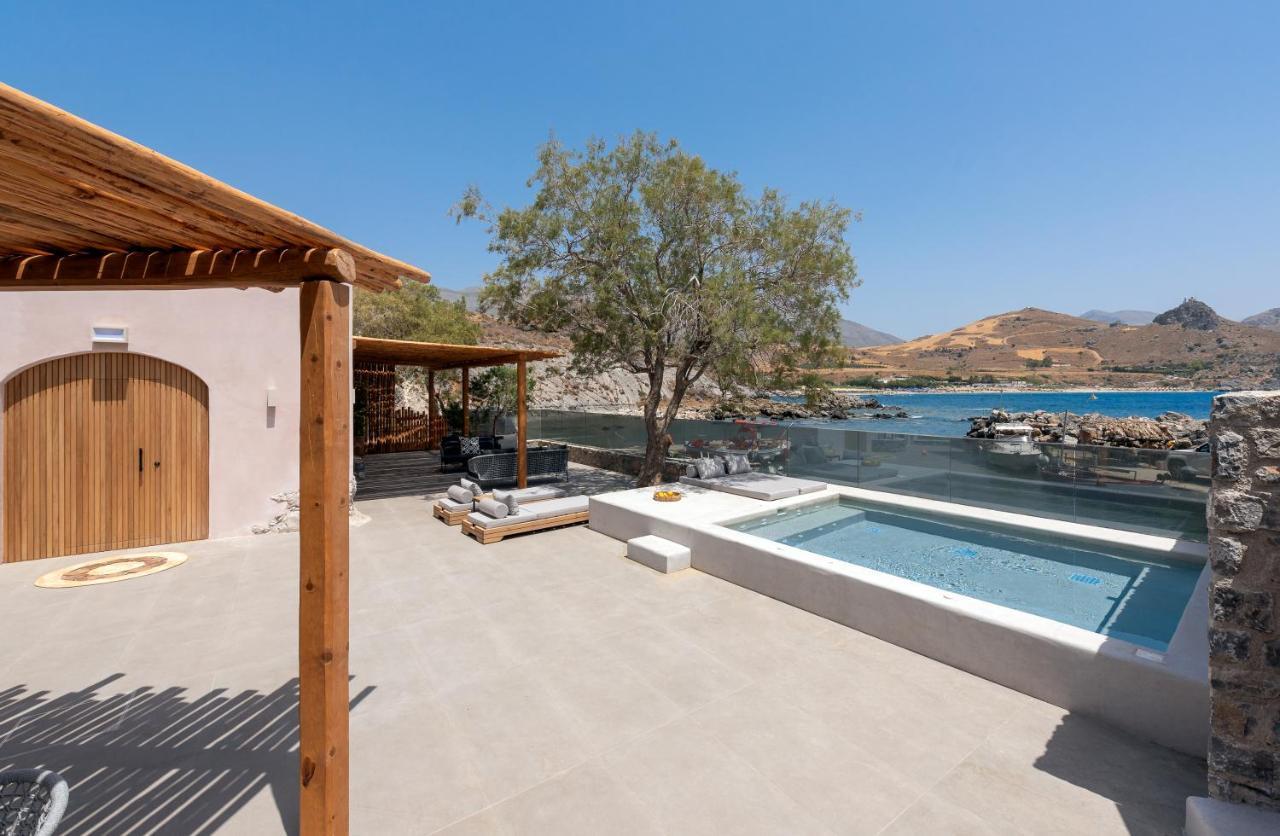 Isla Beach House, A Timeless Retreat, By Thinkvilla Damnoni Exterior photo